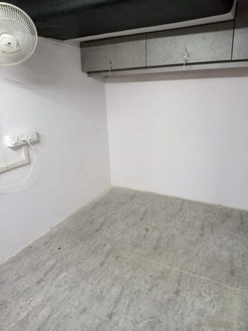 Room in  Office Space at Haware Fantasia, Sector 28 – for Rent
