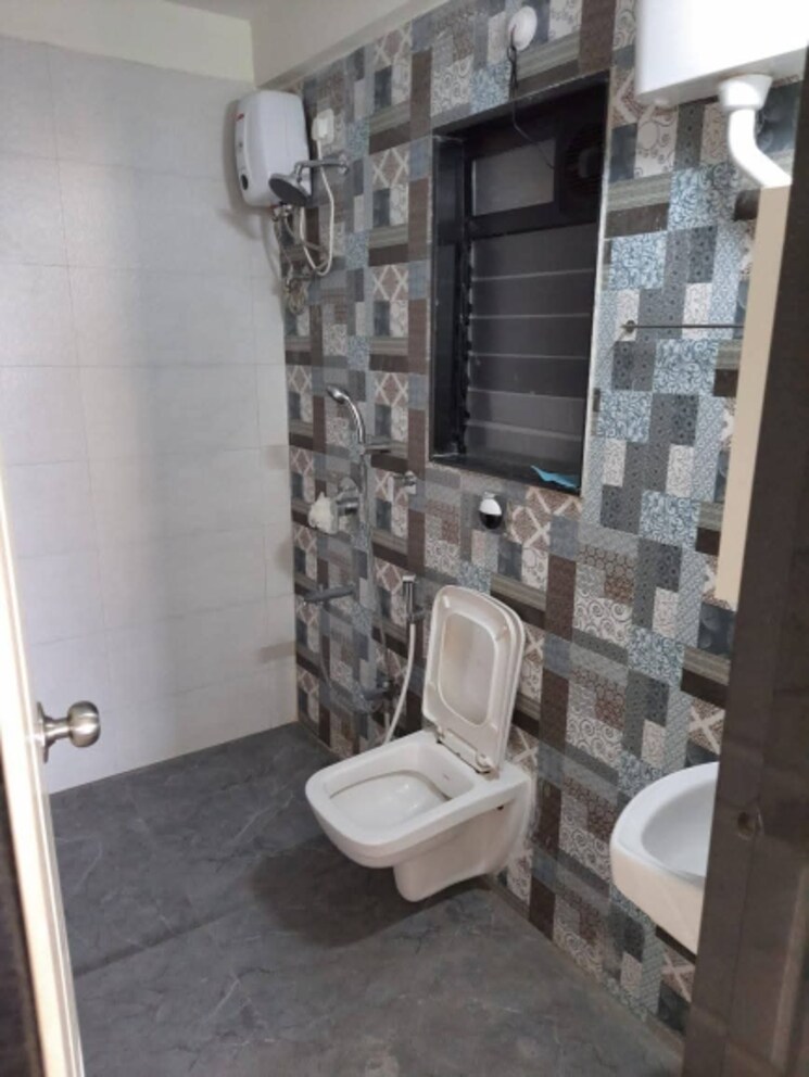 Bathroom, khandeshwar 1 Bedroom 710 Sq.Ft. Apartment In Khandeshwar Navi Mumbai 8082961