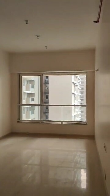 Room in 3.5 BHK Apartment at Andheri East – for Rent