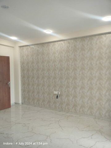 Room in 5 BHK Villa at Mahalaxmi Nagar – for Sale