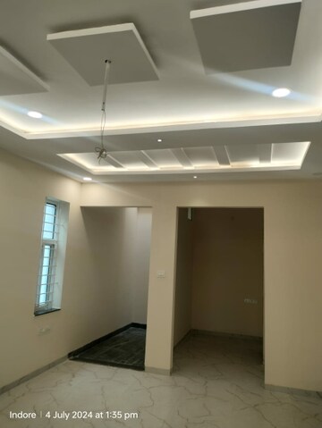 Building Lobby in 5 BHK Villa at Mahalaxmi Nagar – for Sale