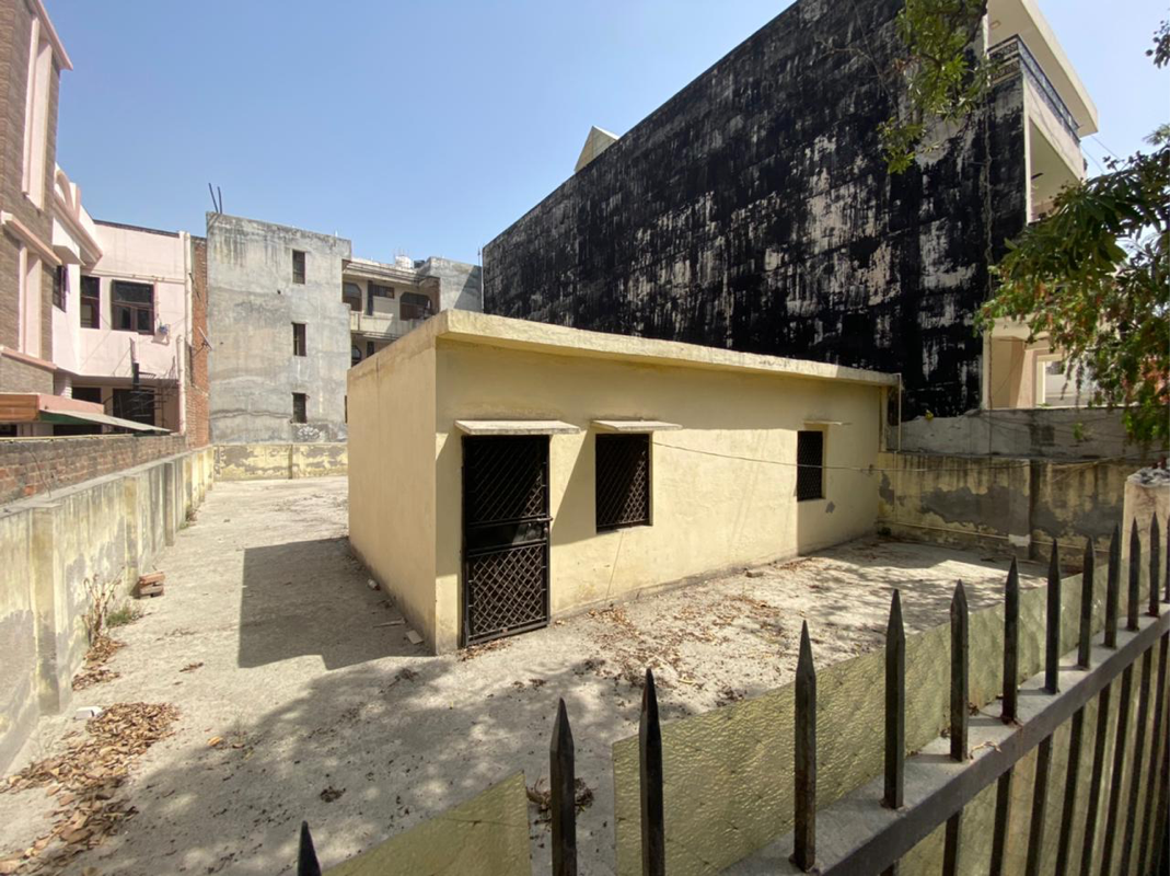 Plot For Sale in SectoR-56 Noida