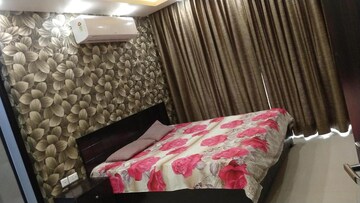 Bedroom in 3 BHK Apartment at Gaur City 2 - 12th Avenue, Sector 16c Greater Noida – for Rent