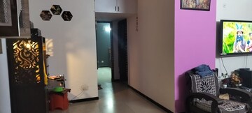 Room in 2 BHK Apartment at Assotech Windsor Park, Vaibhav Khand – for Sale