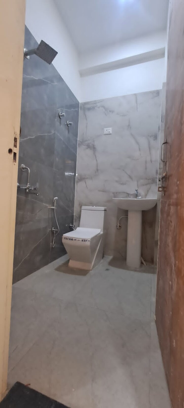 Bathroom, upsidc site b 4 Bedroom 100 Sq.Yd. Independent House In Upsidc Site B Greater Noida 8083119