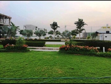  Plot – Garden View at Nipania - for Sale