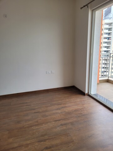 Furnished Amenities in 2 BHK Apartment at Shapoorji Pallonji Joyville Gurgaon, Sector 102 – for Rent
