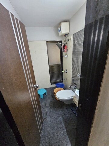 Bathroom in 2.5 BHK Apartment at Dosti Vihar, Samata Nagar – for Sale