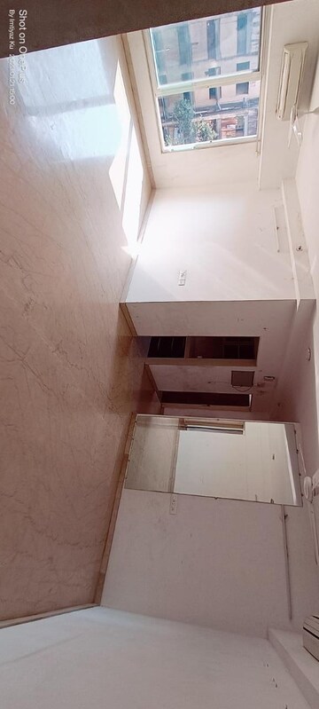 Furnished Amenities in 3 BHK Apartment at Kanakia Paris, Bandra East – for Rent