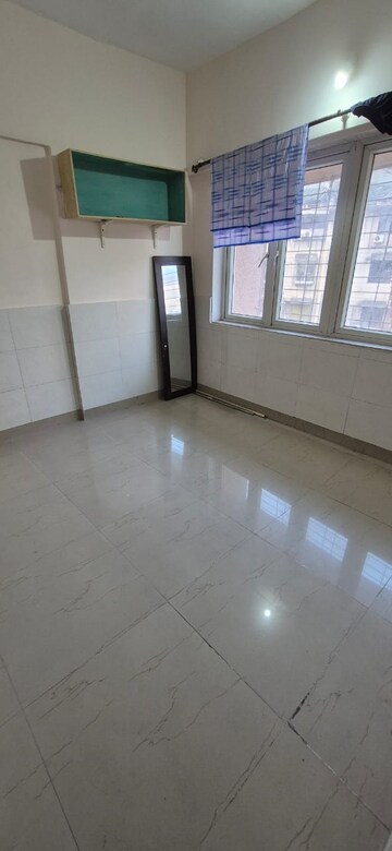 Room in 1 BHK Apartment at Royal Palms Ruby Isle Apartment, Goregaon East – for Sale