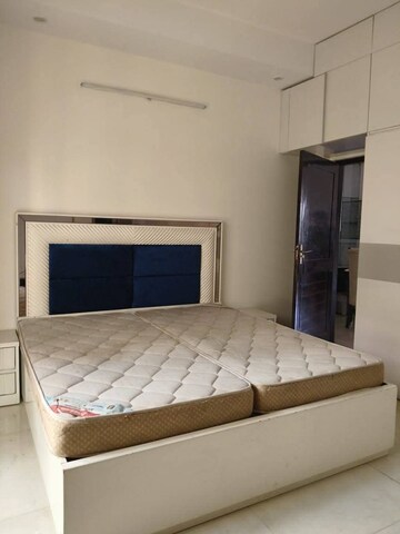 Bedroom in 1 BHK Apartment at Ansal Celebrity Suites, Sector 2 – for Rent