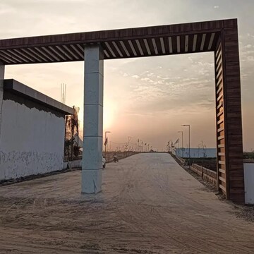  Plot For Sale in Jewar