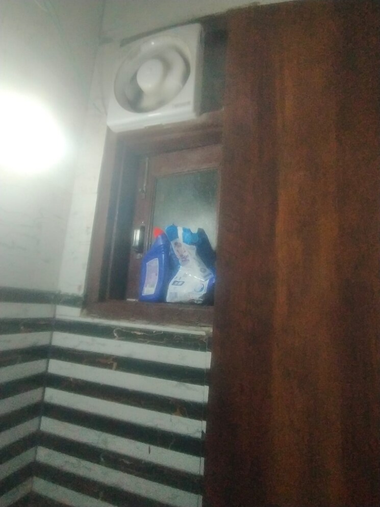 Attached Bathroom, neb sarai 1 Bedroom 450 Sq.Ft. Builder Floor In Neb Sarai Delhi 8083254