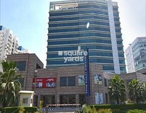 Office Space For Rent in Emaar The Palm Square, Sector 66