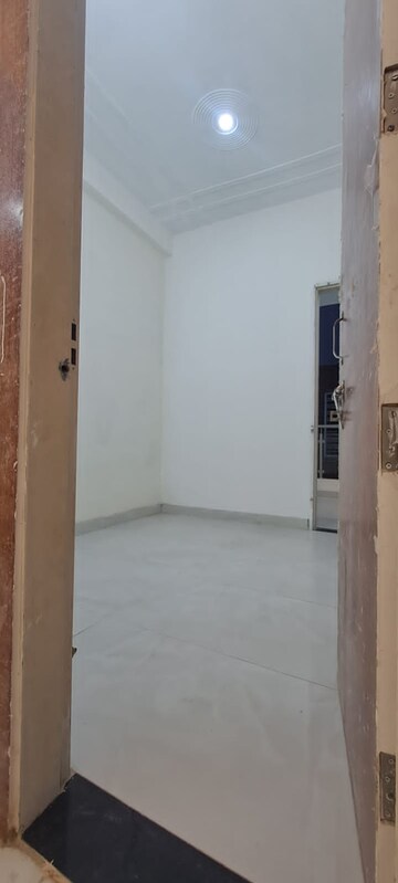 Room in 3 BHK Villa at Upsidc Site B – for Sale