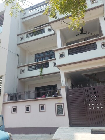 2 BHK Builder Floor For Rent in DLF Vibhuti Khand, Gomti Nagar
