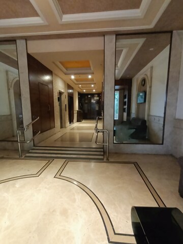 Parking in 3 BHK Apartment at Gala Pride Palms, Kolshet Road – for Rent