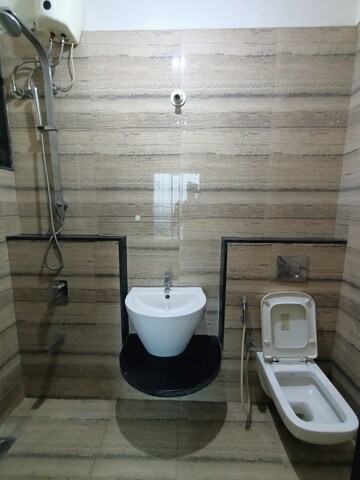 Bathroom in 3 BHK Apartment at Gala Pride Palms, Kolshet Road – for Rent