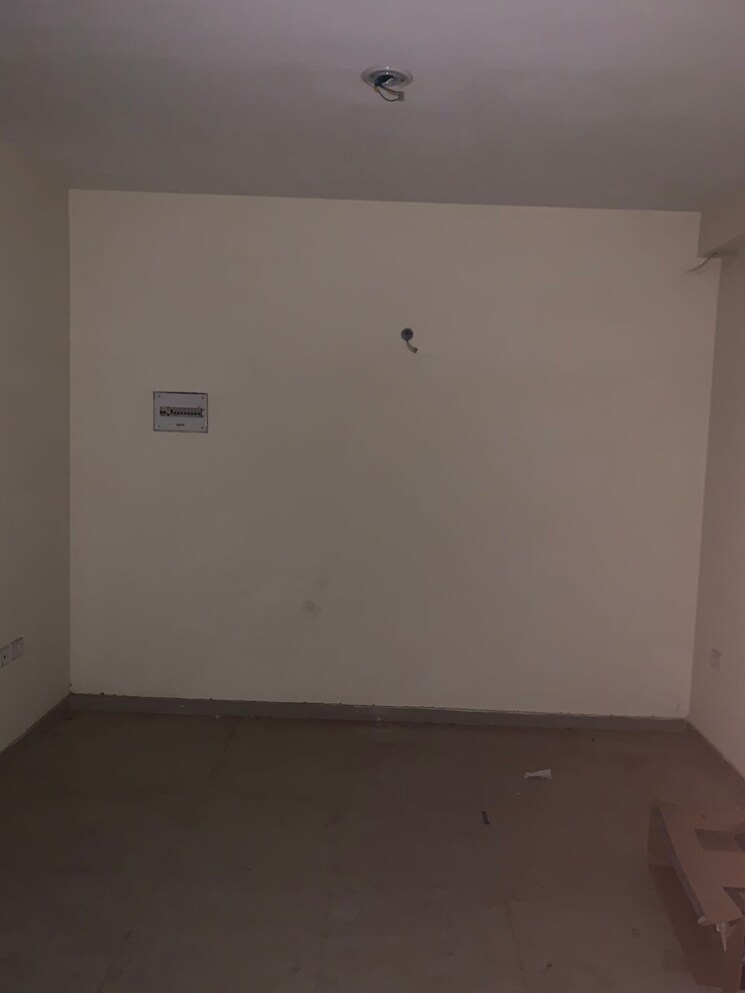 Room, pyramid-urban-homes 2 Bedroom 625 Sq.Ft. Apartment In Sector 70a Gurgaon 8083280