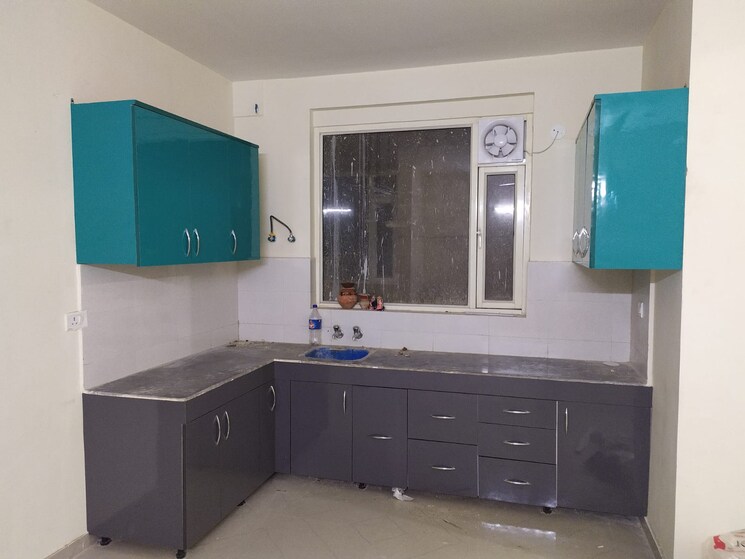 Kitchen, pyramid-urban-homes 2 Bedroom 625 Sq.Ft. Apartment In Sector 70a Gurgaon 8083280