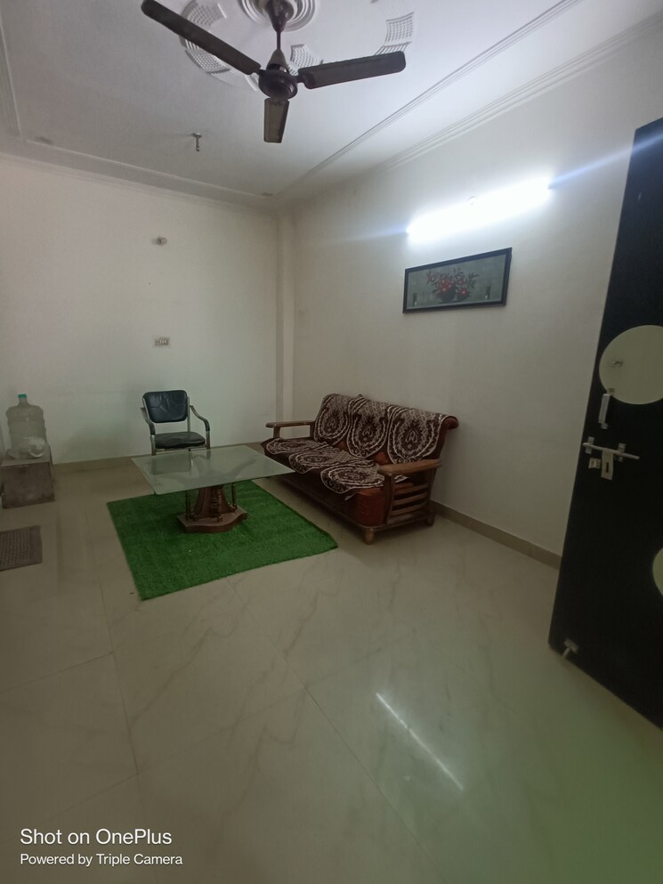 Living Room, ansal-sushant-lok-i 1.5 Bedroom 880 Sq.Ft. Builder Floor In Sector 43 Gurgaon 8083305