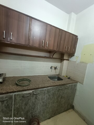 Kitchen in 1.5 BHK Builder Floor at Ansal Sushant Lok I, Sector 43 – for Rent