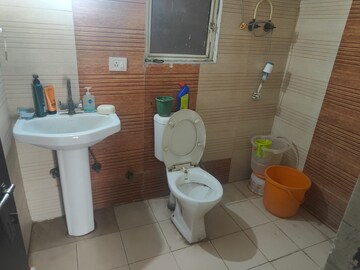 Bathroom in 3.5 BHK Apartment at Gardenia Gateway, Sector 75 – for Rent