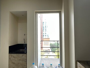 Room in  Office Space at Salt Lake Sector V – for Rent