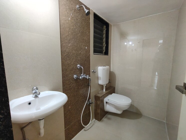 Bathroom, mohan-suburbia 1 Bedroom 526 Sq.Ft. Apartment In Ambernath West Thane 8083353