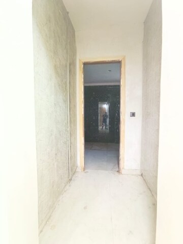 Building Lobby in 4 BHK Builder Floor at Green Fields Colony – for Rent