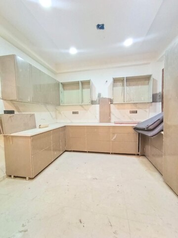 Kitchen in 4 BHK Builder Floor at Green Fields Colony – for Rent