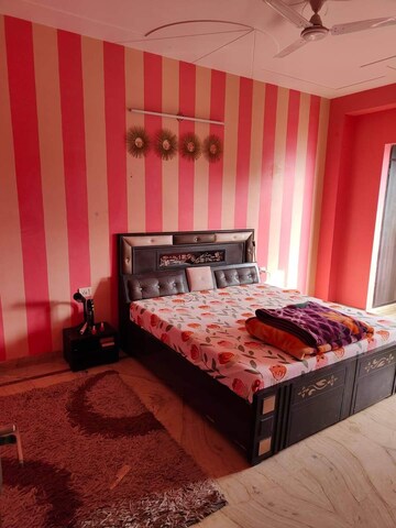 Bedroom in 4 BHK Builder Floor at Green Fields Colony – for Sale