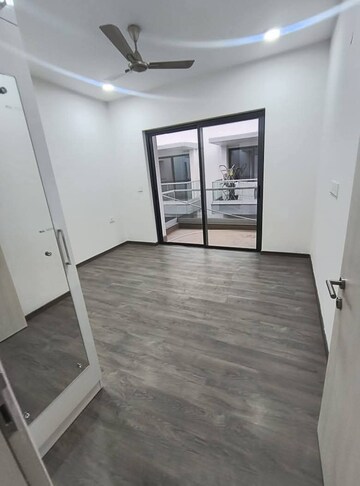 Room in 3.5 BHK Builder Floor at M3M Soulitude, Sector 89 – for Sale