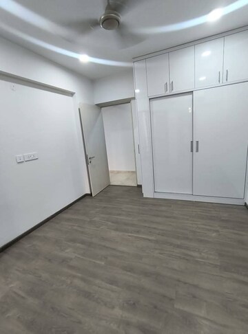 Room in 3.5 BHK Builder Floor at M3M Soulitude, Sector 89 – for Sale