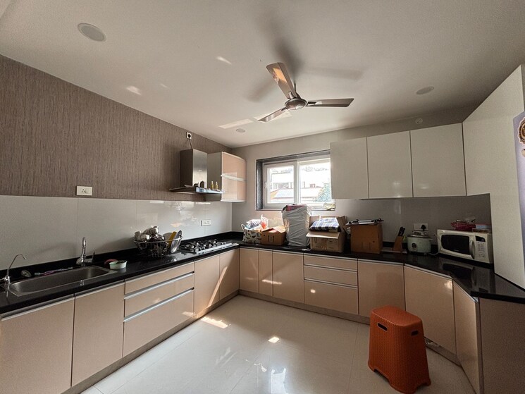 Kitchen, banjara hills 3 Bedroom 3000 Sq.Ft. Apartment In Banjara Hills Hyderabad 8083375