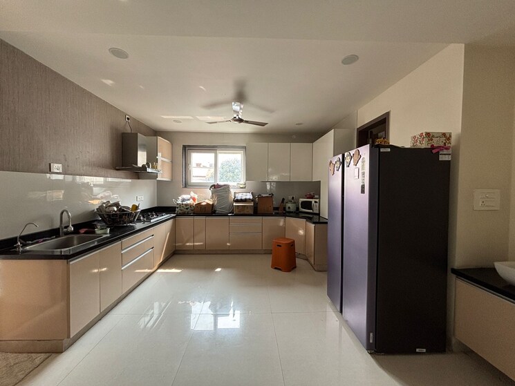 Kitchen, banjara hills 3 Bedroom 3000 Sq.Ft. Apartment In Banjara Hills Hyderabad 8083375