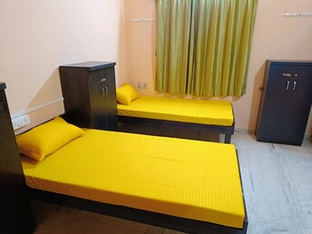 Pg For Boys & Girls in Ellora Park Vadodara  8083338