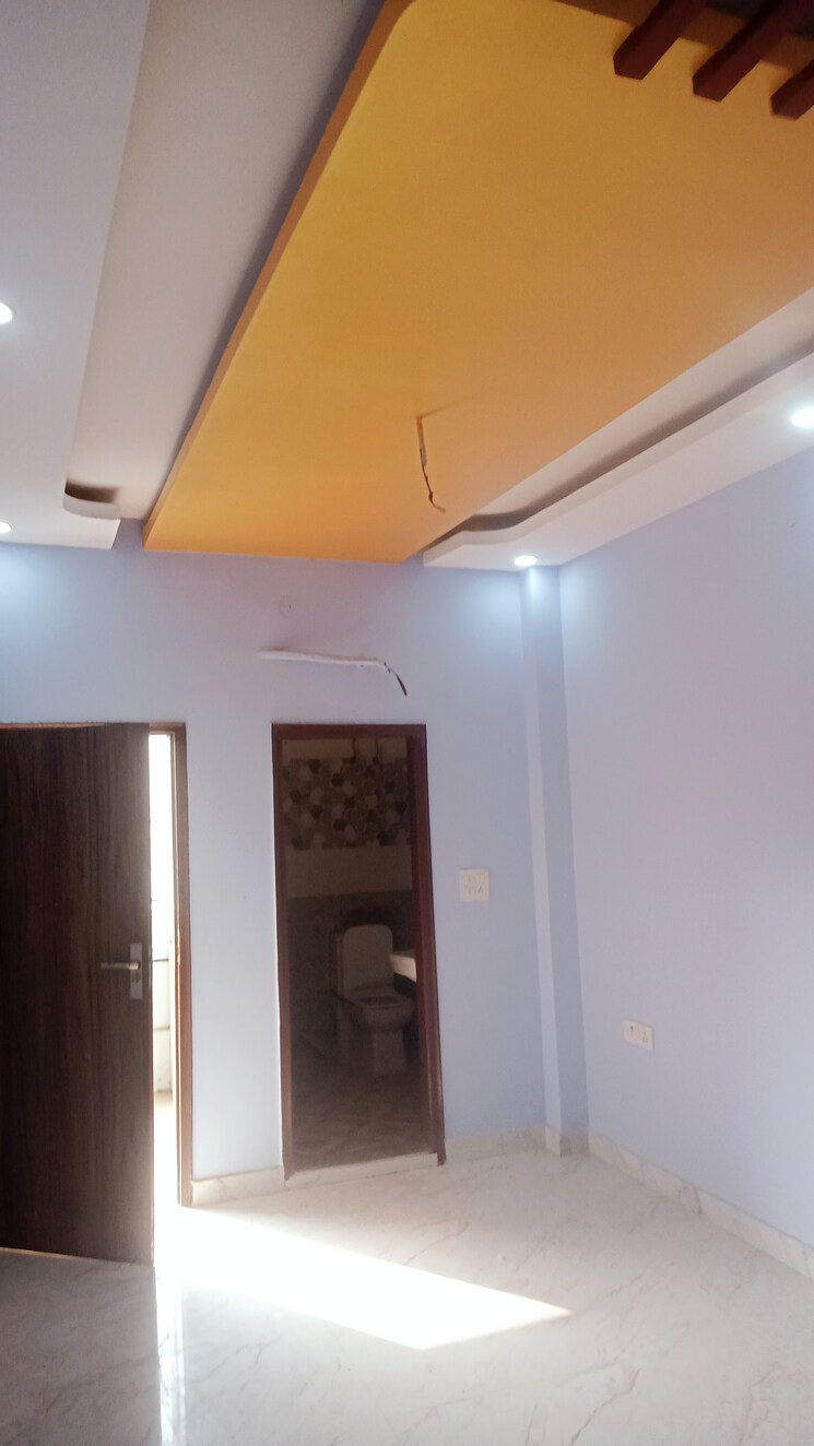 undefined, burari 3 Bedroom 99 Acre Apartment In Burari Delhi 8083476