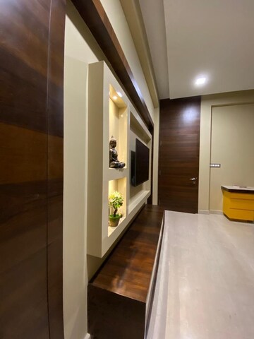 Room in 3.5 BHK Apartment at Bapu Nagar – for Sale