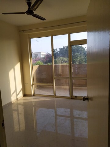 Furnished Amenities in 2 BHK Apartment at Pyramid Urban Homes, Sector 70a – for Sale