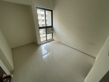 Room in 1 BHK Apartment at Lodha Quality Home Tower 2, Saket Complex – for Rent