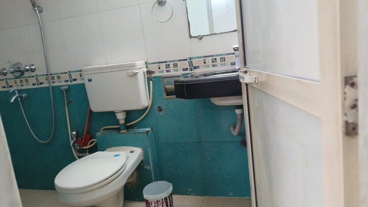 Bathroom, tulip-chs-santacruz 2 Bedroom 856 Sq.Ft. Apartment In Santacruz East Mumbai 8083585