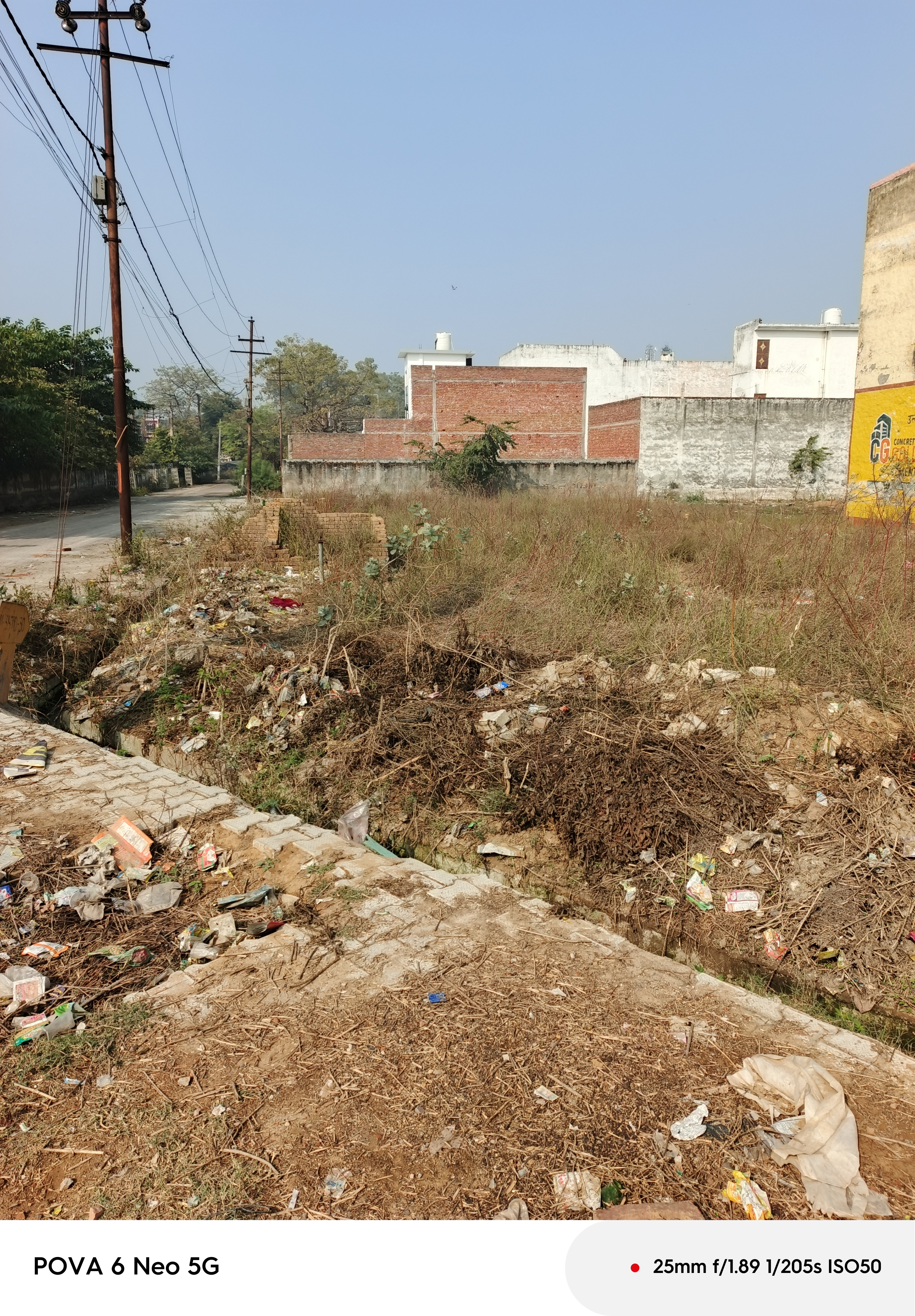 Plot For Sale in Chandaus Nearby Dawar Rai