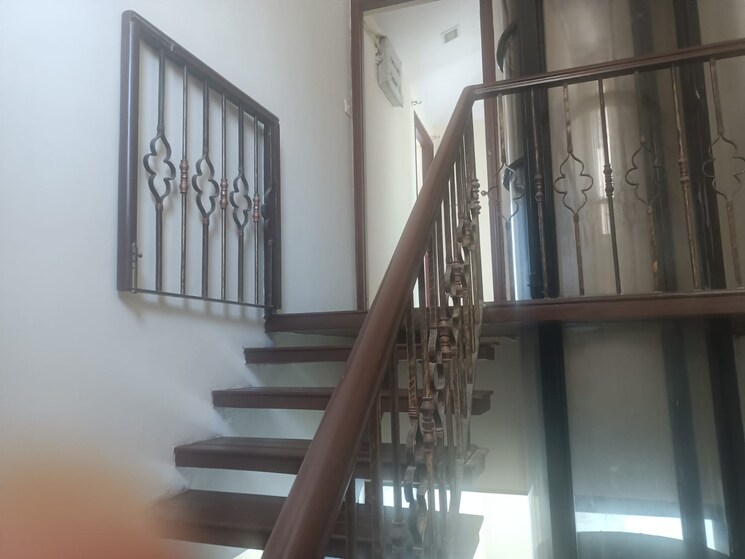 undefined, queens-court-worli 4 Bedroom 2500 Sq.Ft. Penthouse In Worli Mumbai 8083649