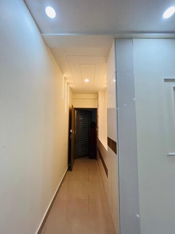 Building Lobby in 2 BHK Apartment at Suncity Avenue 76, Sector 76 – for Rent