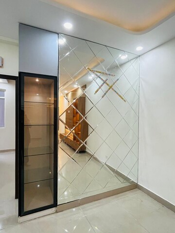 Furnished Amenities in 2 BHK Apartment at Suncity Avenue 76, Sector 76 – for Rent