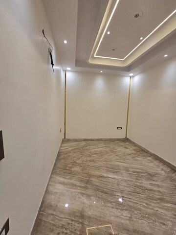 Room in 3 BHK Builder Floor at Burari – for Rent