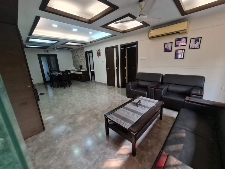 Gym, lake market 3 Bedroom 2100 Sq.Ft. Builder Floor In Lake Market Kolkata 8083669