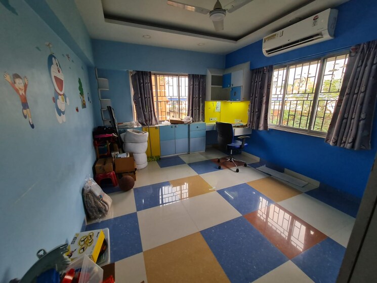 Living Room, lake market 3 Bedroom 2100 Sq.Ft. Builder Floor In Lake Market Kolkata 8083669