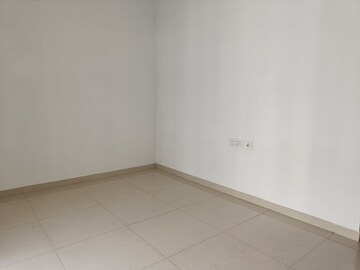 Room in 1 BHK Apartment at Runwal Eirene, Balkum Pada – for Sale